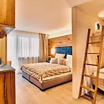 Vendégház Landgasthof Moser & Restaurant Bootshaus 4*