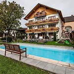 Vendégház Landgasthof Moser & Restaurant Bootshaus