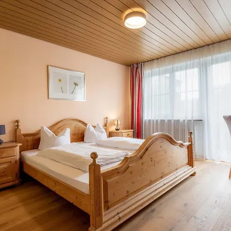Гостевой дом Landgasthof Moser & Restaurant Bootshaus 4*
