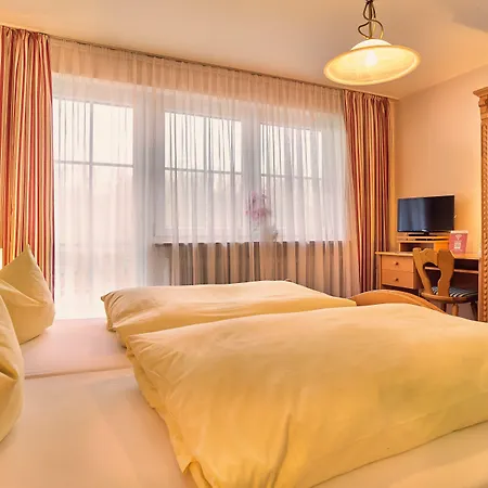 Landgasthof Moser & Restaurant Bootshaus 4*