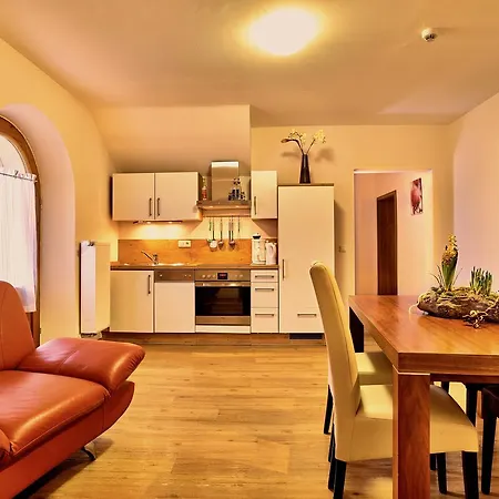 Landgasthof Moser & Restaurant Bootshaus Windorf (Passau)
