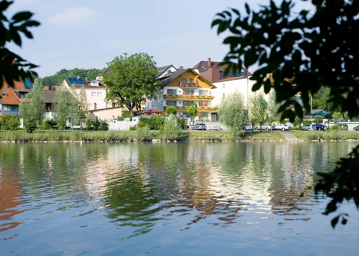 Landgasthof Moser & Restaurant Bootshaus Πανσιόν Windorf (Passau)