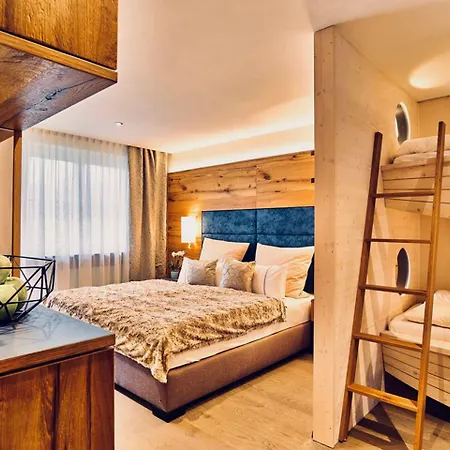 Landgasthof Moser&restaurant Bootshaus 4*