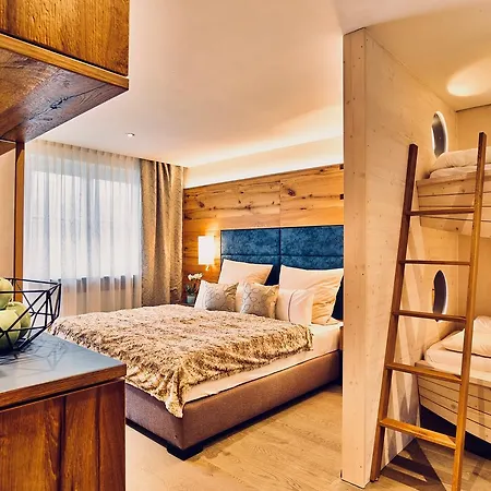 Landgasthof Moser&restaurant Bootshaus 3*