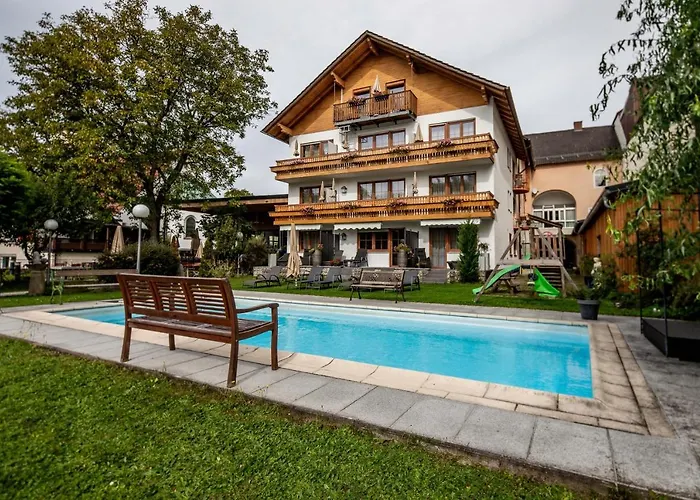 Casa de hóspedes Landgasthof Moser & Restaurant Bootshaus 4*